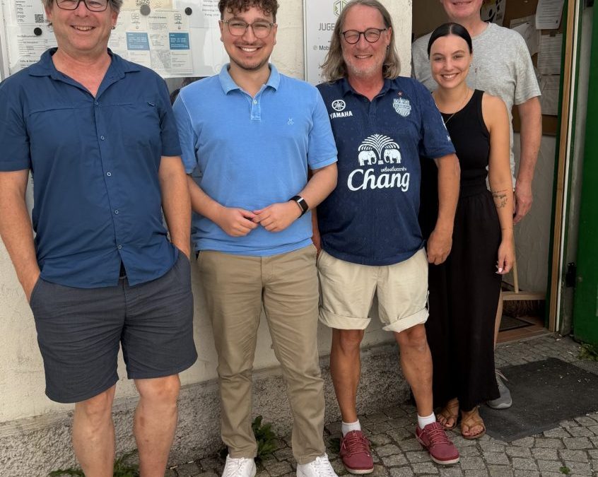 Jugendaktiv - Biberach an der Riss | MdL Gürbüz im Austausch mit Streetworkern der Mobilen Jugendarbeit